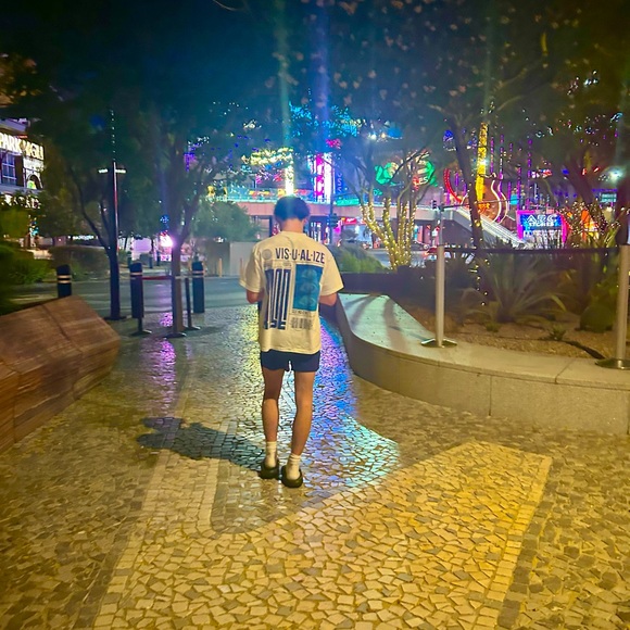 Meet your Posher, Gavin - Picture 1 of 1